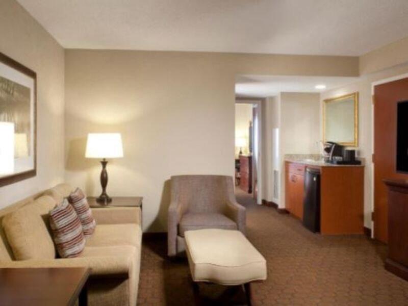 Embassy Suites By Hilton Dallas Near The Galleria Eksteriør bilde