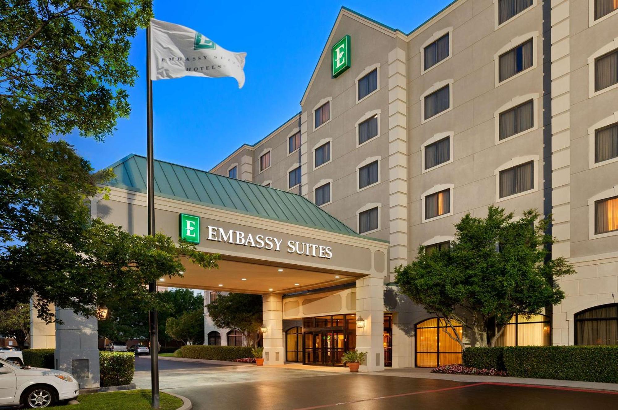 Embassy Suites By Hilton Dallas Near The Galleria Eksteriør bilde