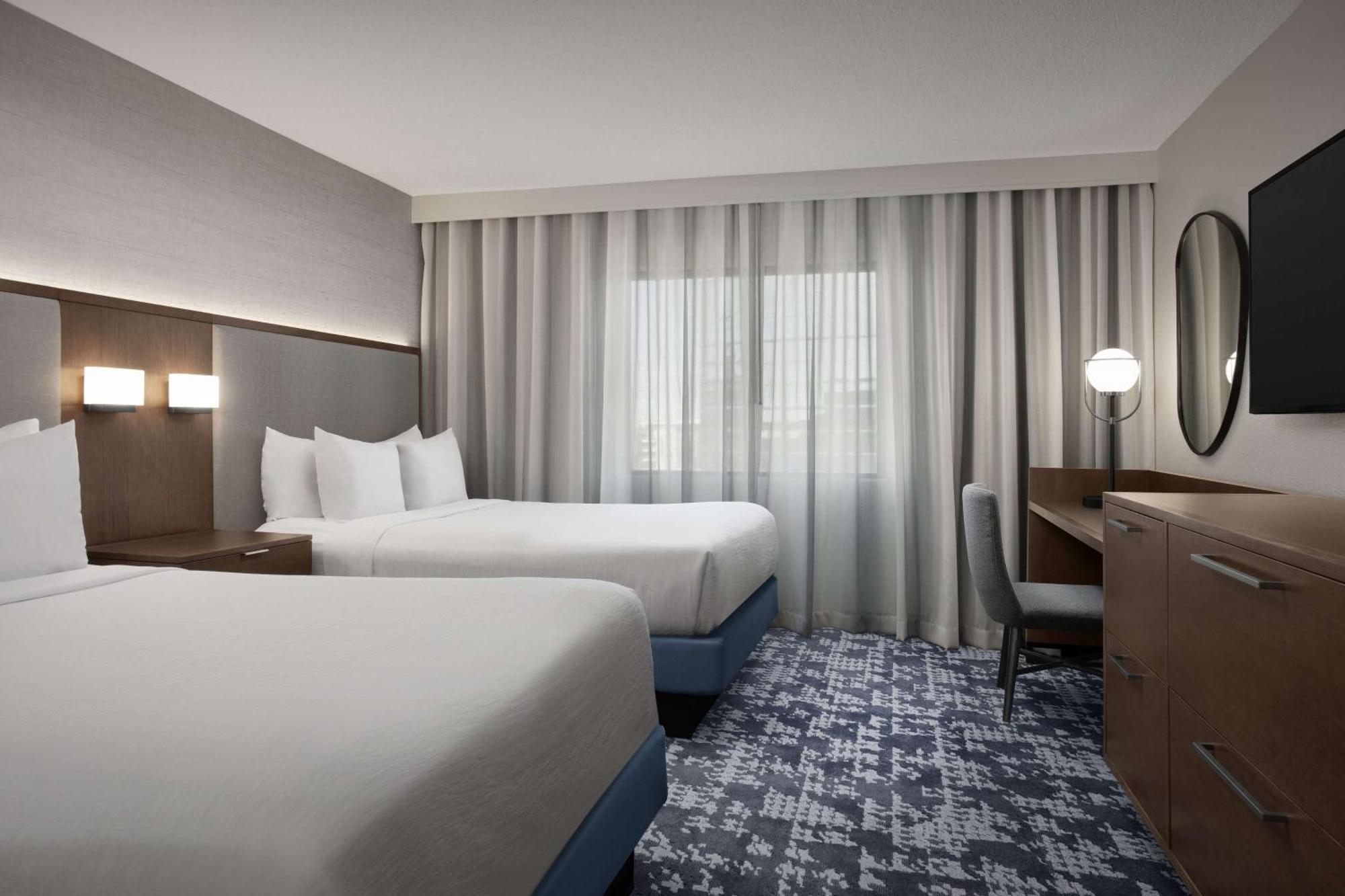 Embassy Suites By Hilton Dallas Near The Galleria Eksteriør bilde